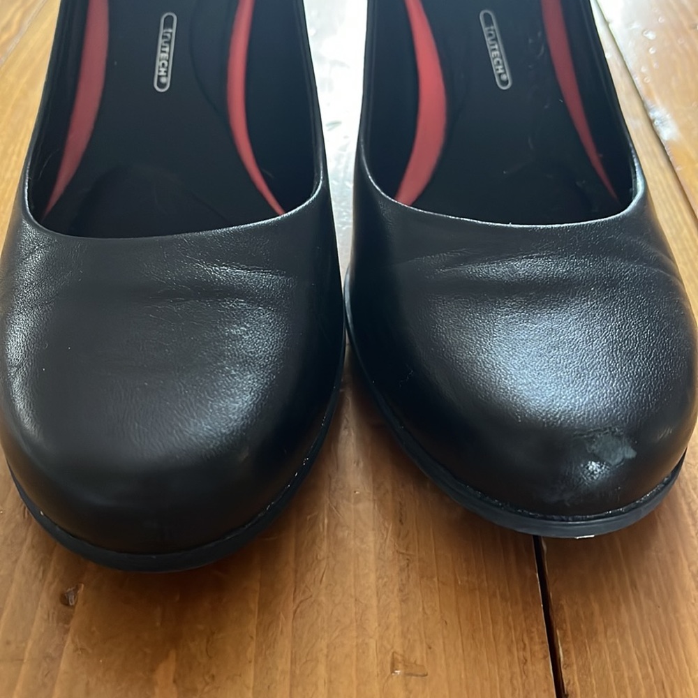 Rockport True Tech Black Heels - Picture 3 of 7